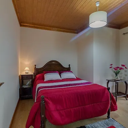 Casa Da Tia Palmira * Каштелу-ди-Пайва