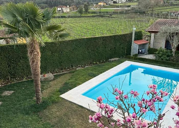 Casa Da Tia Palmira * قلعة بايفا