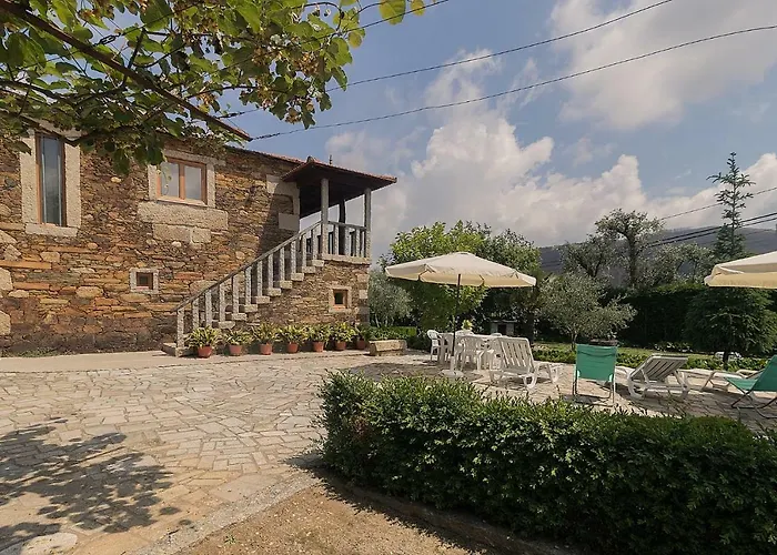 Casa Da Tia Palmira منزل ريفي *